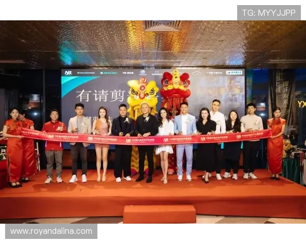 大红鹰娱乐荣获年度最佳线上娱乐平台称号引领行业新风尚赢得用户高度信赖 大红鹰娱乐荣获年度最佳线上娱乐平台称号引领行业新风尚赢得用户高度信赖